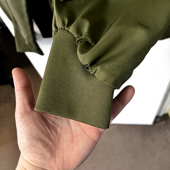 Puma Men’s Windbreaker Jacket Green Medium Athletic Running Zip-Up - Picture 6 of 8